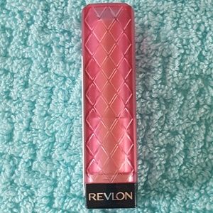 Revlon Colorburst Lip Butter "Raspberry Pie"